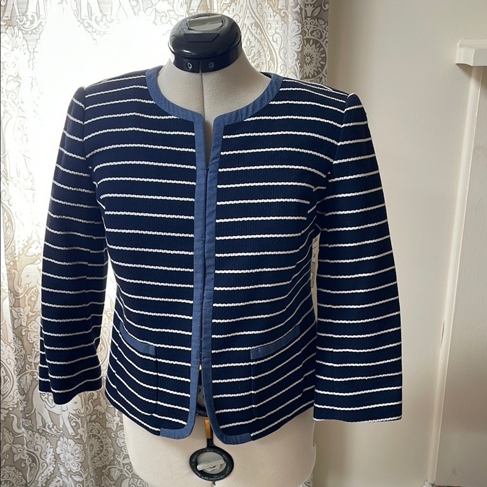 Ladies Blazer size 2